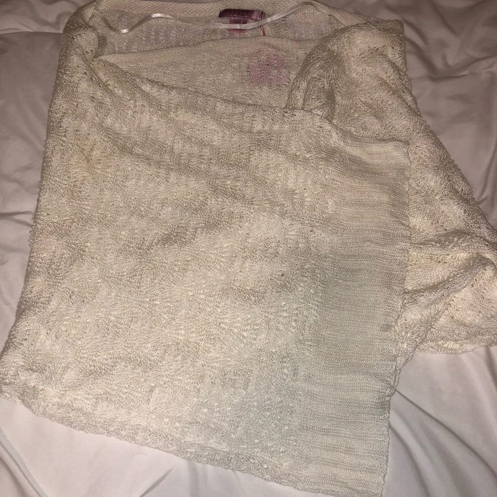 Beautiful knit blouse